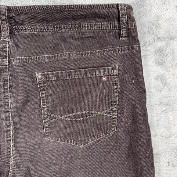 Tommy Hilfiger Brown Boot Cut Corderoy Woman’s Size 14R - Picture 10 of 15
